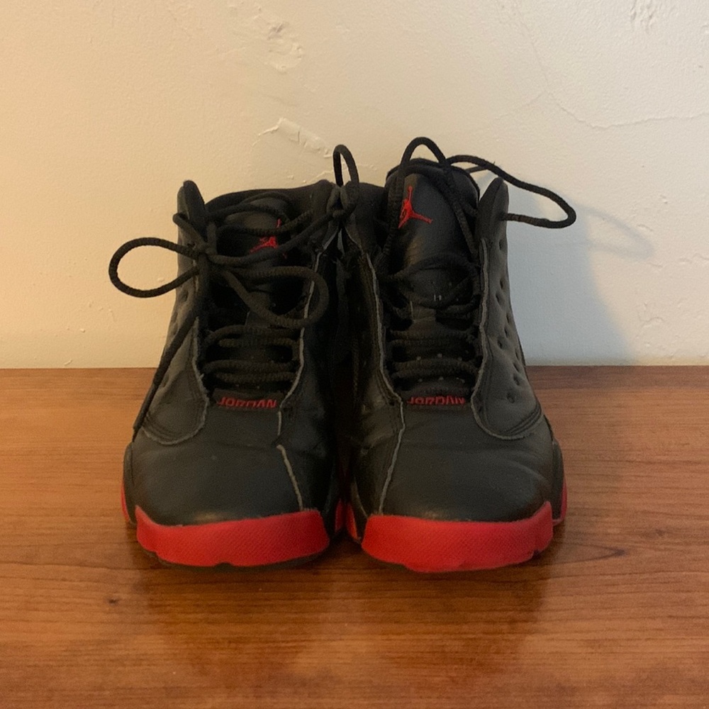 Retro Jordan 13 Boys size 2.5Y